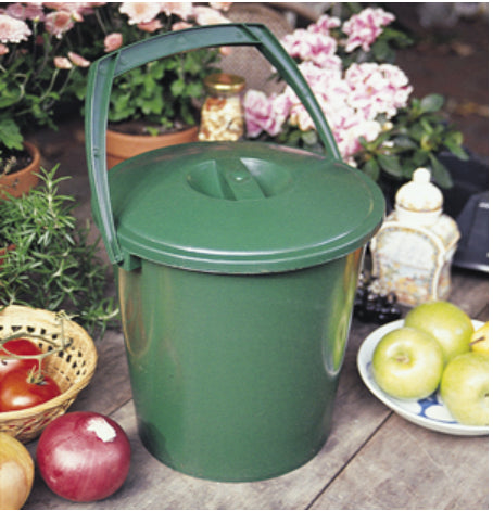 Kitchen Compost Bucket - The Gardener's Workshop